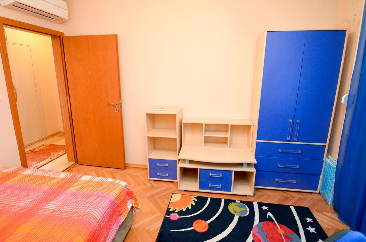Central Apartment コトル エクステリア 写真